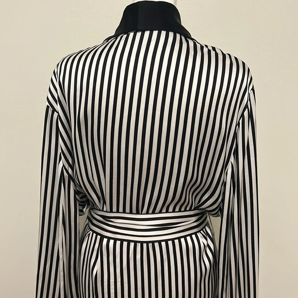 Ralph Lauren $2890 Purple Label Black and White Stripe Kalpita Coat Size 10 - Picture 11 of 15